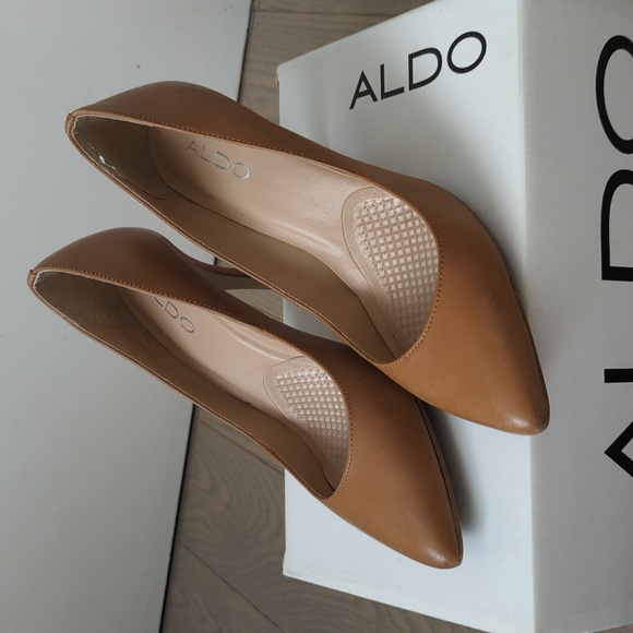 Aldo leather pumps size 37B - Picture 1 of 14